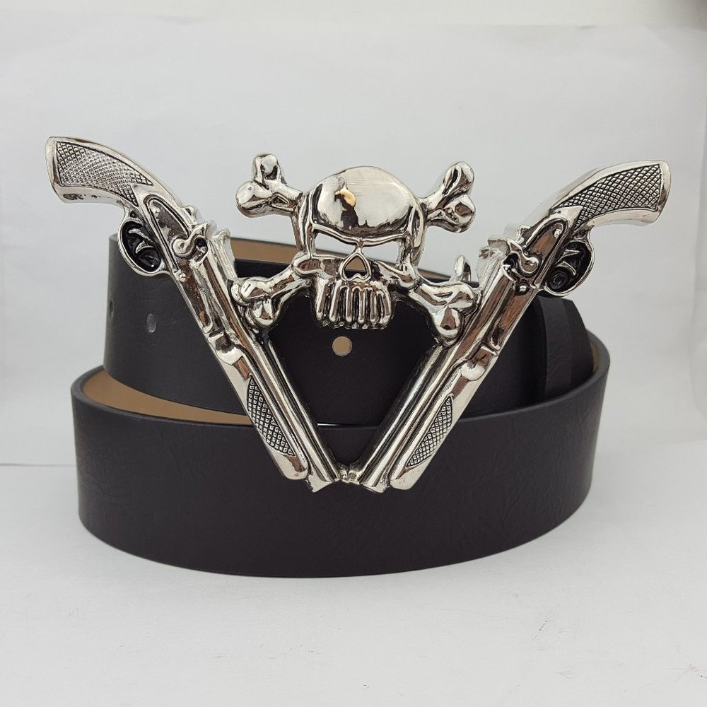 Rock Rebel Brand: Skull Cross bone Design Buckle in black belt